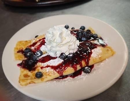 2 crepes.